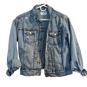 Old Navy Womens Distressed Light Wash Denim Trucker Jacket Blue Small‎
